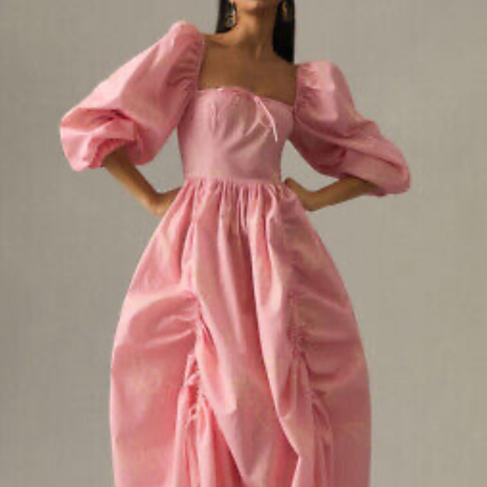 Selkie Luau romantics dress pink gown size m/l